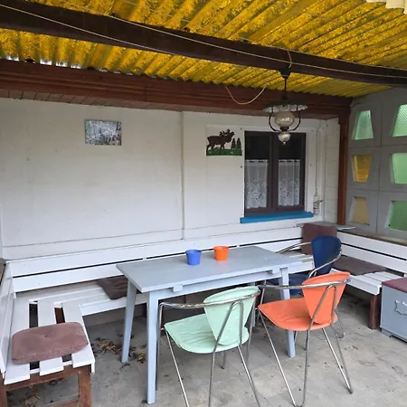 Gaestehaus Rene Adam Semesterbostad Suelzetal