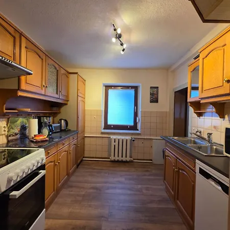 Gaestehaus Rene Adam *